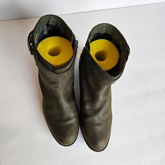 Cole Haan Hastings Waterproof Leather Ankle Booties Women's 9 - Picture 3 of 11